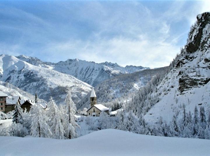 La Maison Basse Saint-Dalmas-le-Selvage Екстер'єр фото